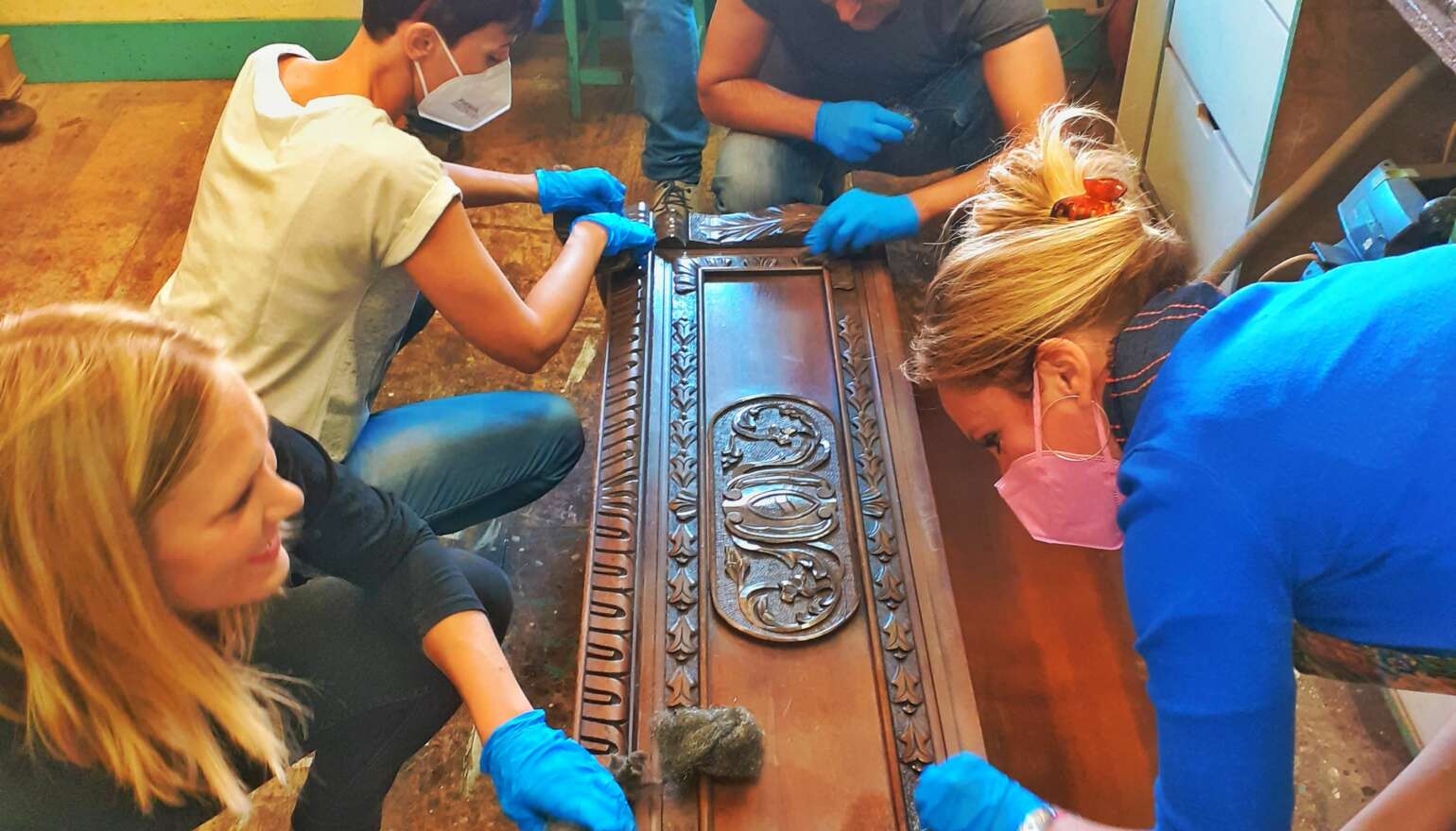 Vuoi dare nuova vita ai tuoi mobili antichi?  Iscriviti al nostro corso di restauro a Roma!